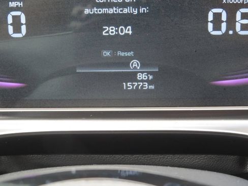 Used 2025 Kia Seltos S FWD image 17