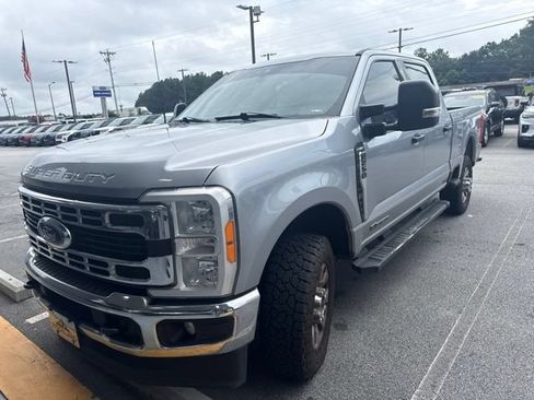Used 2023 Ford F250 XLT AWD/4WD image 12