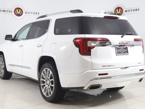 Used 2023 GMC Acadia Denali w/ Denali Ultimate Package AWD/4WD image 4