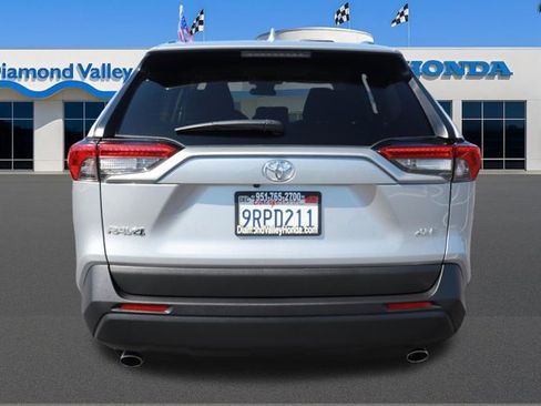 Used 2025 Toyota RAV4 XLE FWD image 5