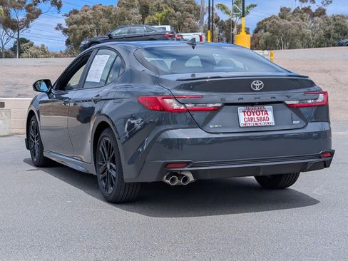 Used 2026 Toyota Camry SE w/ Convenience Package image 12