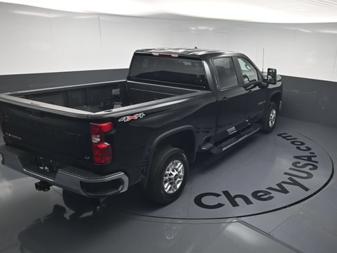 Used 2025 Chevrolet Silverado 2500 LT w/ Convenience Package AWD/4WD image 35