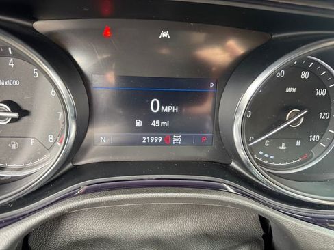 Used 2023 Buick Encore GX Preferred w/ Cold Weather Comfort Package image 21