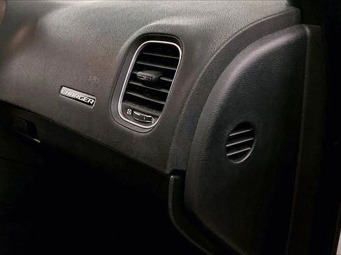 Used 2023 Dodge Charger SXT image 15