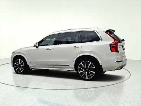 Used 2021 Volvo XC90 T8 Inscription Expression w/ Protection Package Premier AWD/4WD image 5