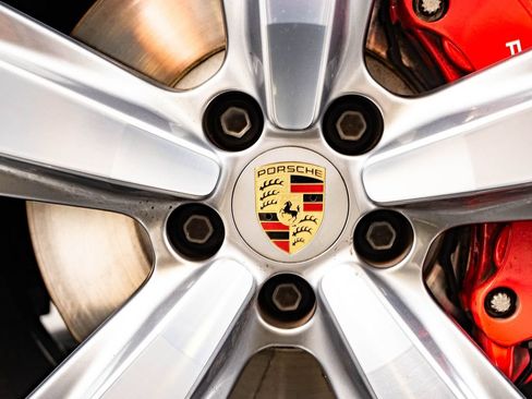 Certified 2023 Porsche Macan S AWD/4WD image 14