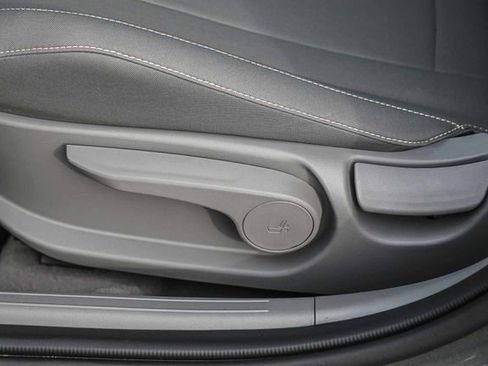 New 2026 Hyundai Elantra Sport FWD image 25