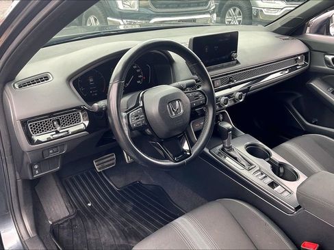 Used 2023 Honda Civic Sport image 12