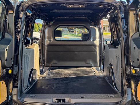 Used 2019 Ford Transit Connect XL FWD image 15