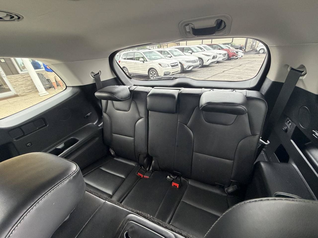 Used 2022 Kia Telluride LX AWD/4WD image 11