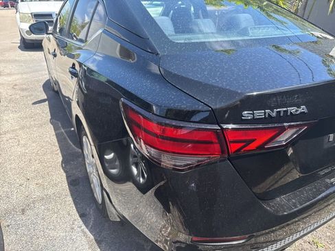 Used 2020 Nissan Sentra S image 6