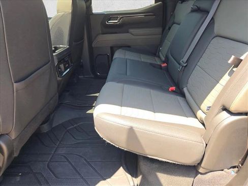 Used 2024 Chevrolet Silverado 1500 ZR2 w/ Technology Package AWD/4WD image 20
