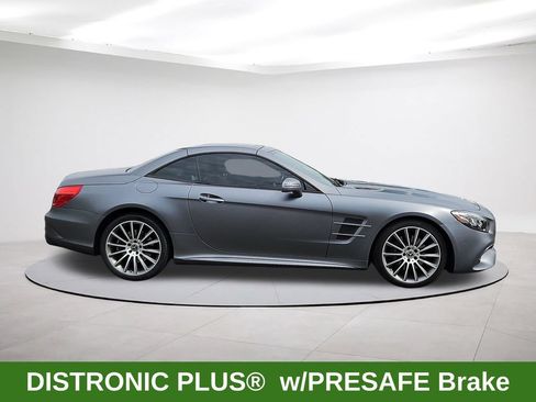 Used 2018 Mercedes-Benz SL 550 image 12