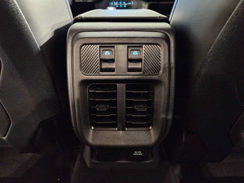 Used 2025 Ford Bronco Raptor AWD/4WD image 30