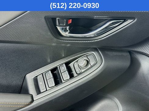 Certified 2025 Subaru Crosstrek 2.5i Limited w/ Crosstrek Mirror Package image 21