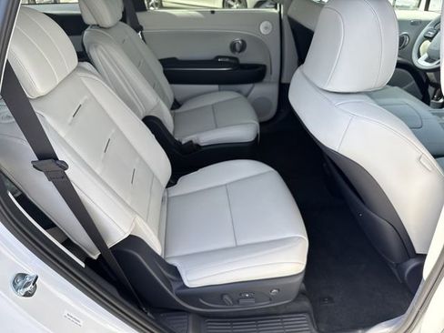 New 2026 Hyundai Palisade Calligraphy FWD image 15