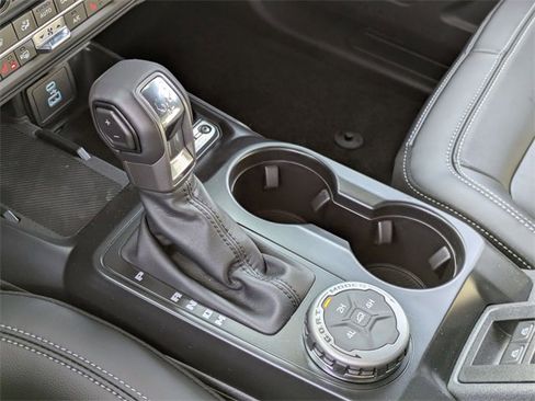 New 2025 Ford Bronco Outer Banks image 23