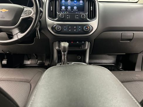 Used 2022 Chevrolet Colorado LT w/ Fleet Safety Package image 27