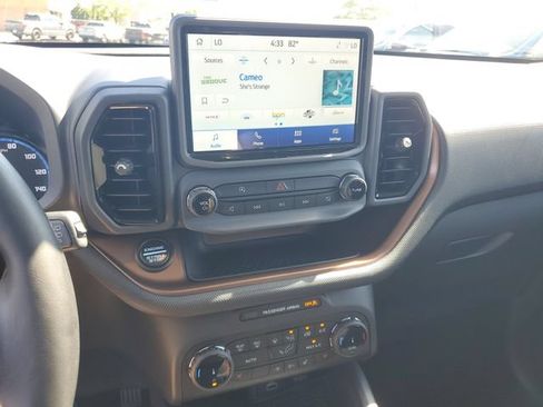 Used 2023 Ford Bronco Sport Outer Banks w/ Tech Package AWD/4WD image 19