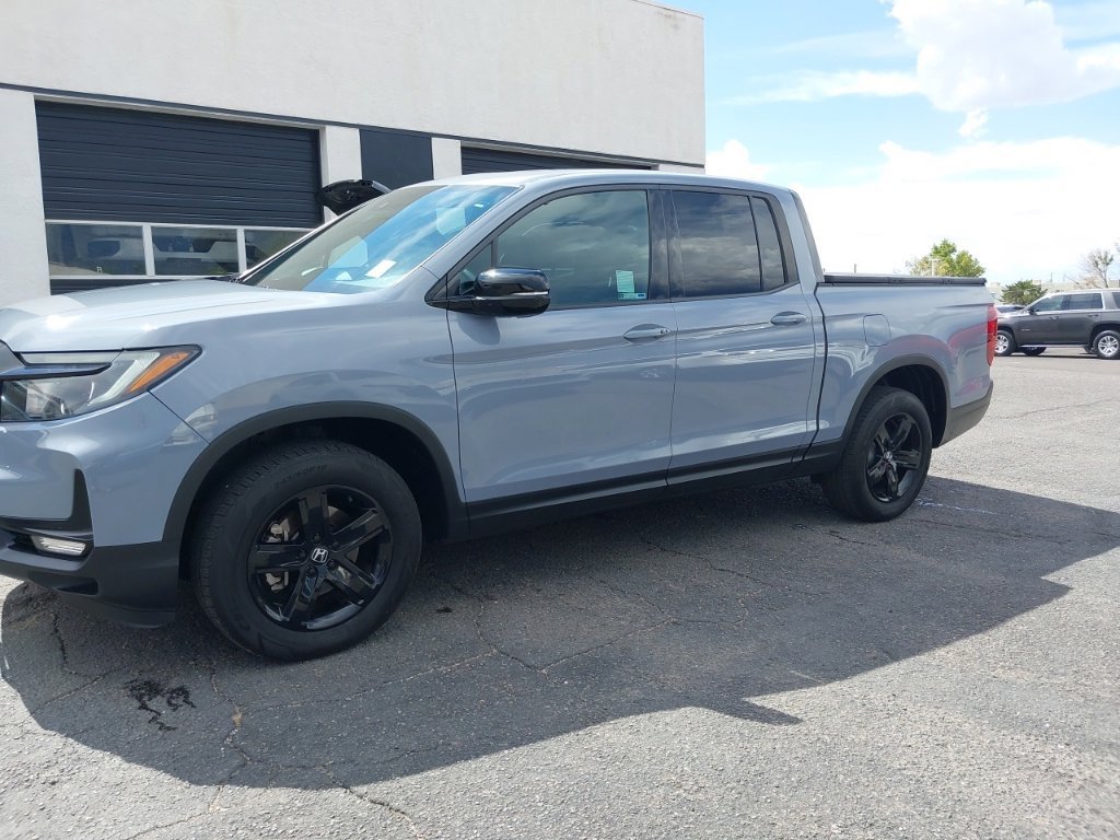 Used 2023 Honda Ridgeline Black Edition image 4