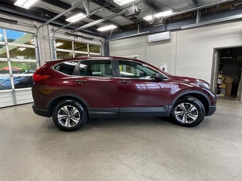 Used 2018 Honda CR-V LX image 6
