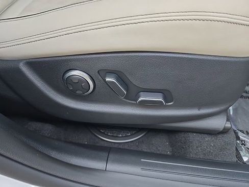 Used 2025 Genesis GV70 3.5T Sport w/ Sport Advanced Package image 26