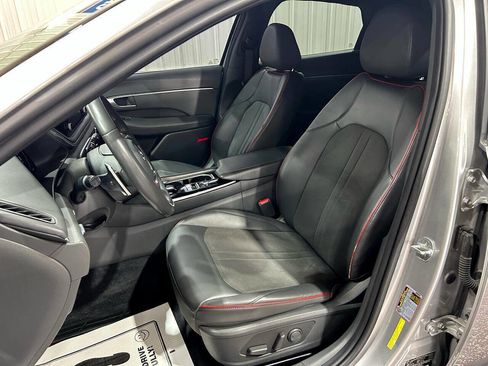 Used 2020 Hyundai Sonata SEL Plus image 3