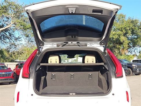 Used 2025 Cadillac XT4 Premium Luxury w/ Cold Weather Package image 6