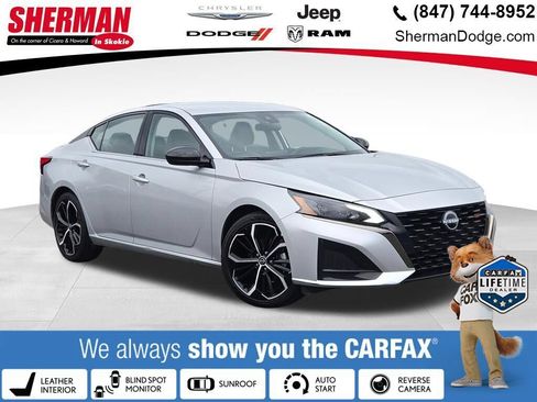 Used 2024 Nissan Altima 2.5 SR FWD image 1
