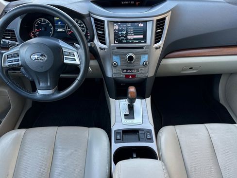 Used 2013 Subaru Outback 3.6R Limited image 16