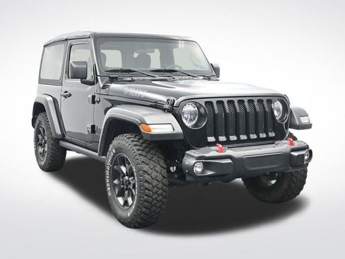 Used 2021 Jeep Wrangler Sport image 3