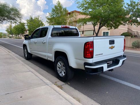 Used 2016 Chevrolet Colorado LT w/ LT Convenience Package RWD image 11
