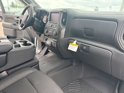 New 2026 Chevrolet Silverado 1500 Custom Trail Boss w/ LPO, Dark Essentials Package AWD/4WD image 29