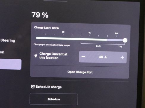 Used 2020 Tesla Model X image 45