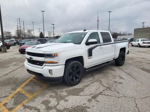 Used 2018 Chevrolet Silverado 1500 LT w/ Rally 2 Edition image 1