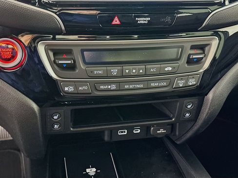 New 2026 Honda Ridgeline Black Edition image 13