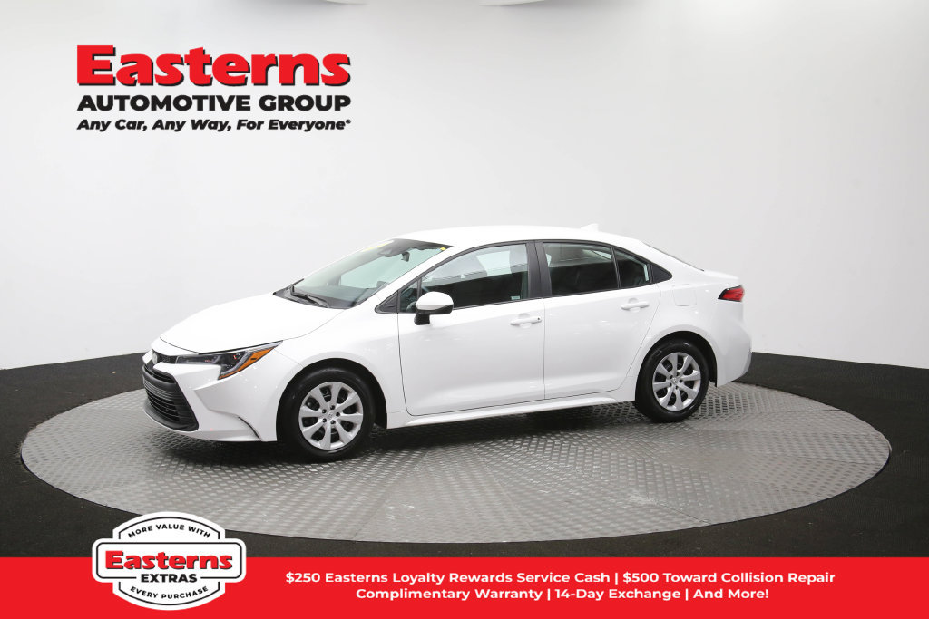 Used 2026 Toyota Corolla LE FWD image 56