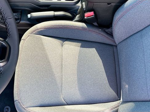 New 2025 Jeep Gladiator Rubicon w/ Dual Top Group image 22