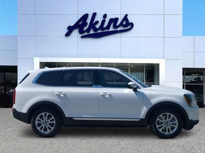 Used 2022 Kia Telluride LX
