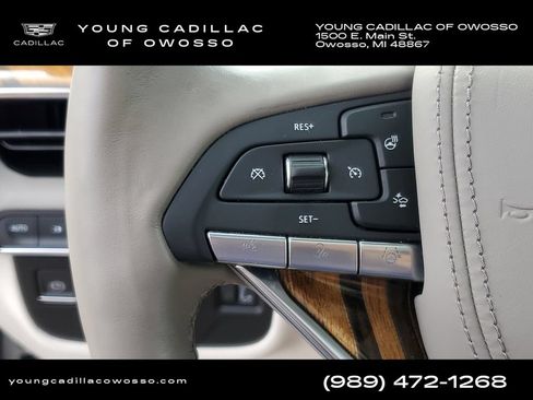 Used 2023 Cadillac Escalade Premium Luxury Platinum w/ Heavy-Duty Trailer Package AWD/4WD image 15