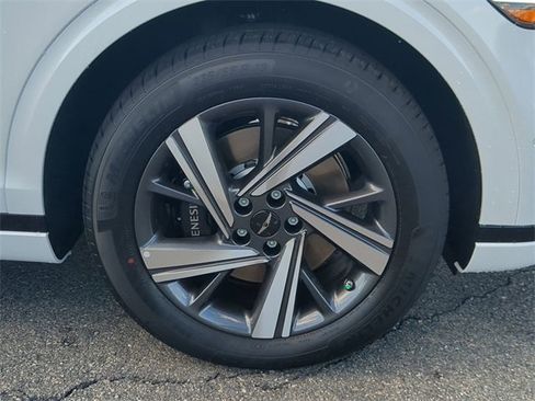 New 2026 Genesis GV70 3.5T Sport Advanced image 10