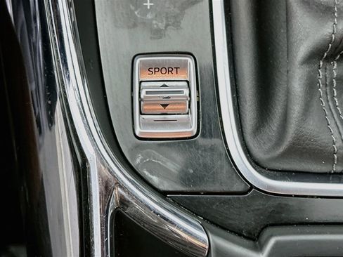 Used 2021 MAZDA CX-9 Touring FWD image 26
