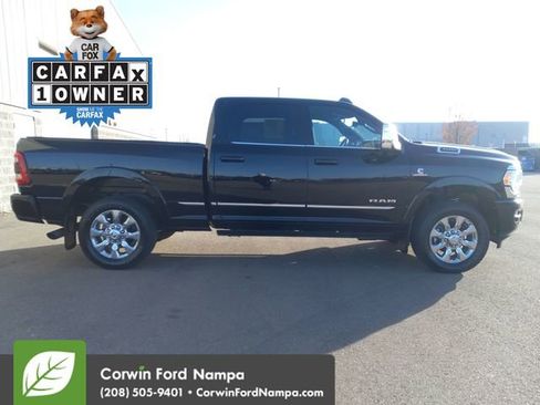 Used 2024 RAM 3500 Limited image 2