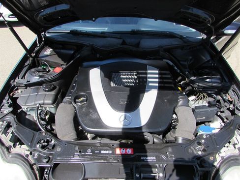 Used 2006 Mercedes-Benz C 230 Sedan image 30