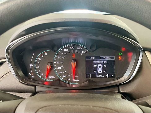 Used 2019 Chevrolet Trax LT FWD image 12