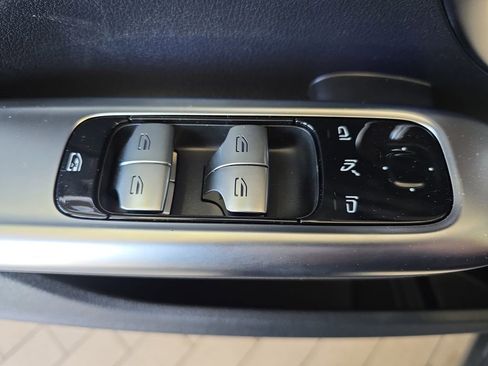 New 2026 Mercedes-Benz C 300 Sedan image 30