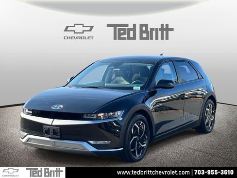 Used 2022 Hyundai Ioniq 5 SE image 1