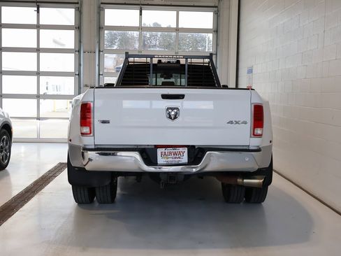 Used 2017 RAM 3500 Laramie image 9