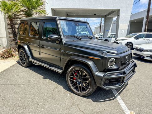 Used 2023 Mercedes-Benz G 63 AMG 4MATIC image 2