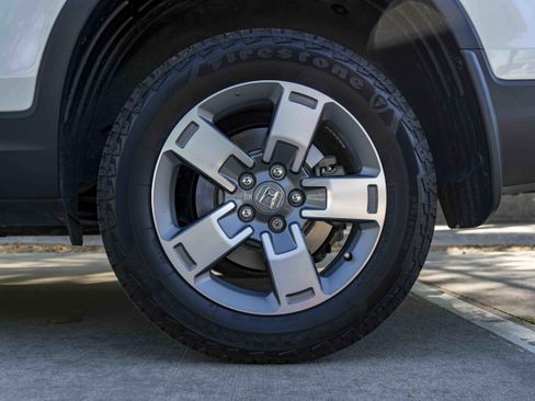 Used 2025 Honda Ridgeline RTL image 15